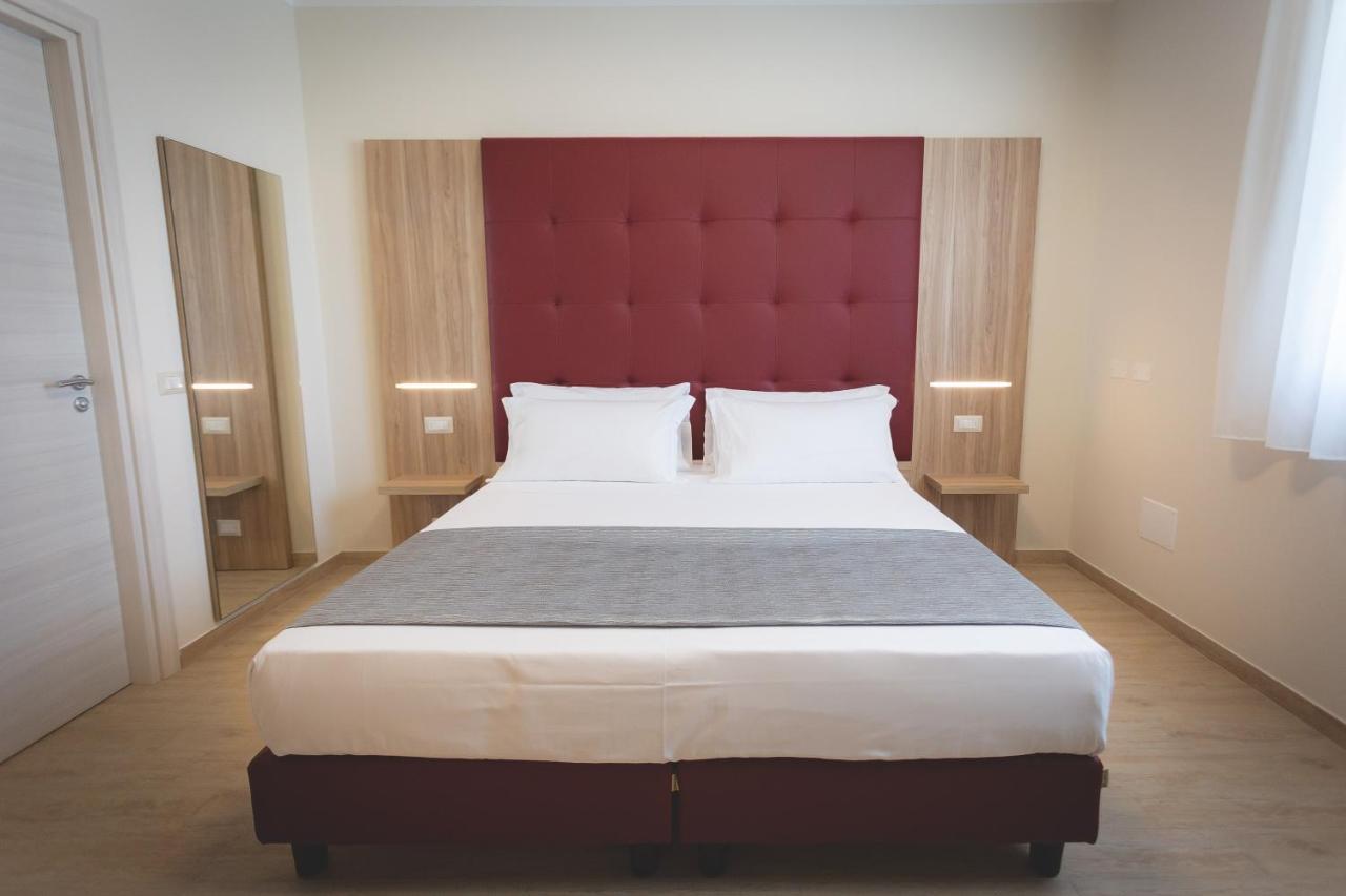 Hotel Residence Vallecorsa Розіньяно-Мариттімо Екстер'єр фото